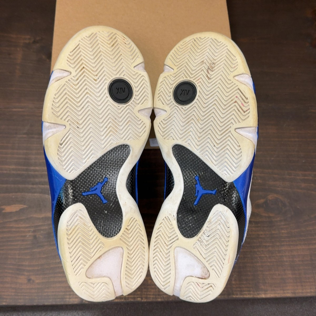 Jordan 14 Retro White Hyper Royal Size 8.5 (Pre-Owned) - Image 8
