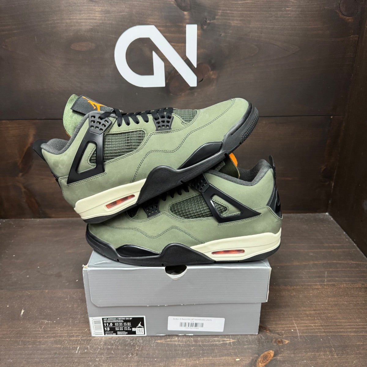Jordan 4 Retro OG SP Undefeated (2025) - Image 1