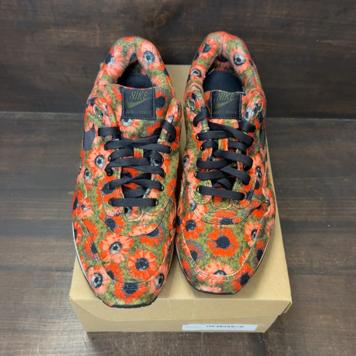 Nike Air Max 1 Solar Daisy Size 11 (Pre-Owned) - Image 3
