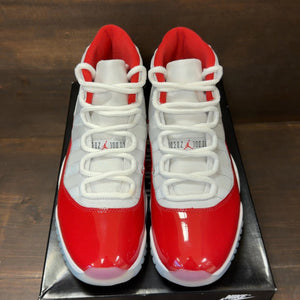Jordan 11 Retro Cherry (2022) Size 9 (Pre-Owned) - tag