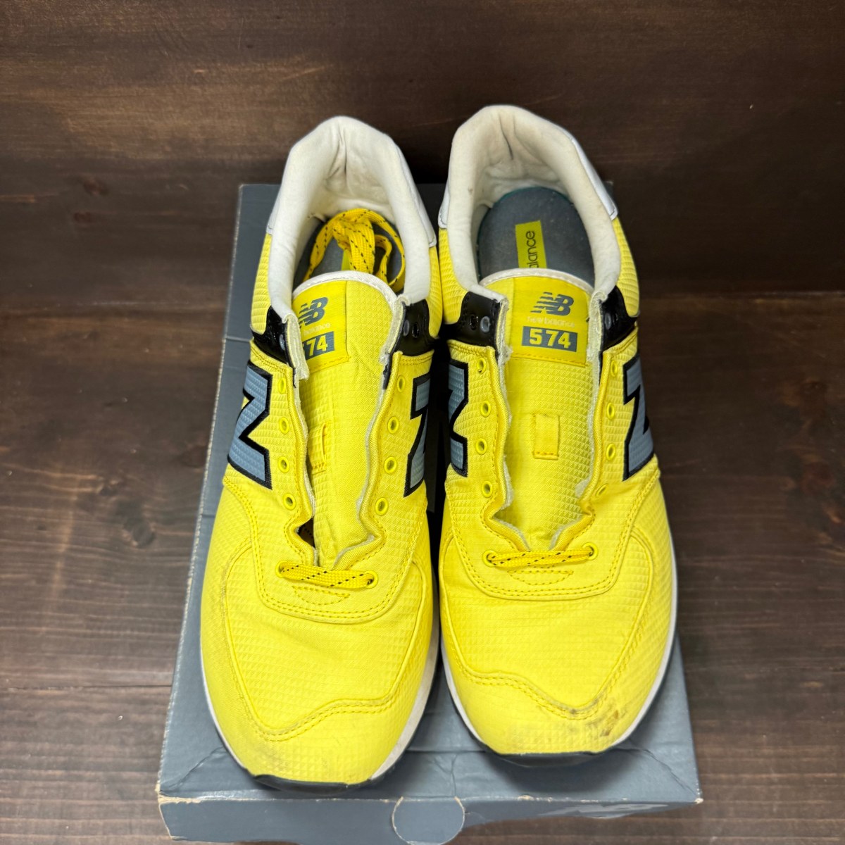 Citra Yellow New Balance 574 Size 10.5 (Pre-Owned) - Image 3