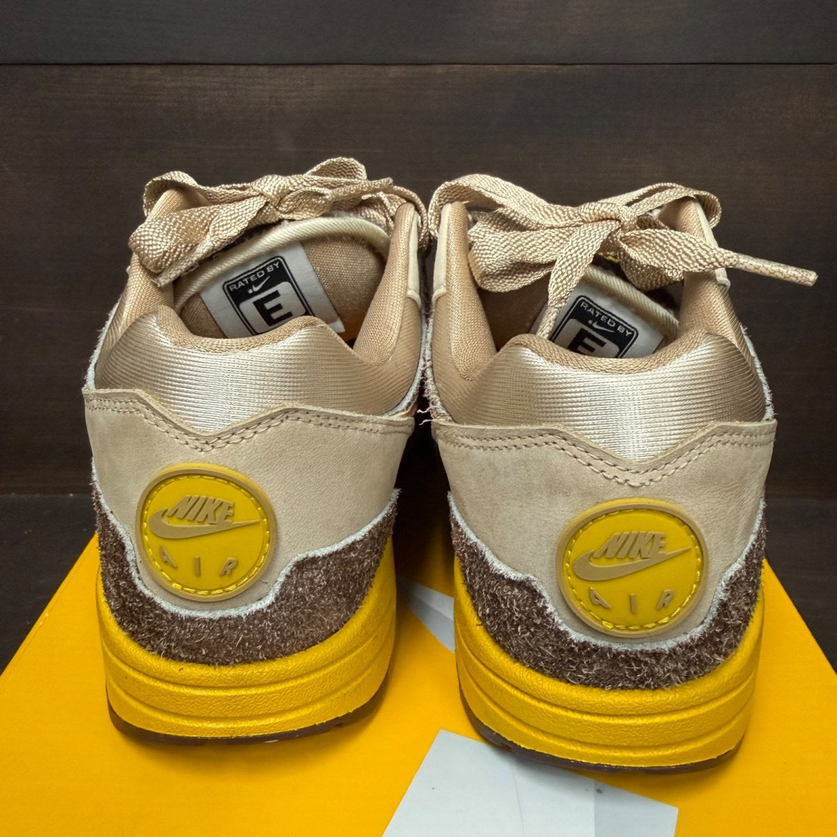 Nike Air Max 1 .SWOOSH Low Poly Big Head Origins Size 8.5 (Pre-Owned)
