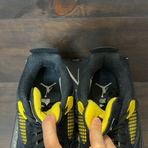 Jordan 4 Retro Thunder (2023) - Image 4
