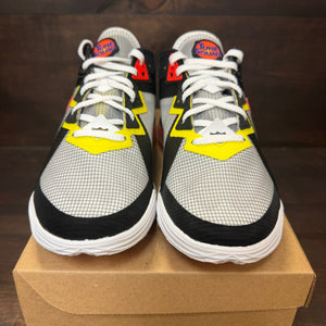 Nike LeBron 18 Low Sylvester vs Tweety Space Jam Size 8.5 (Pre-Owned) - Image 3