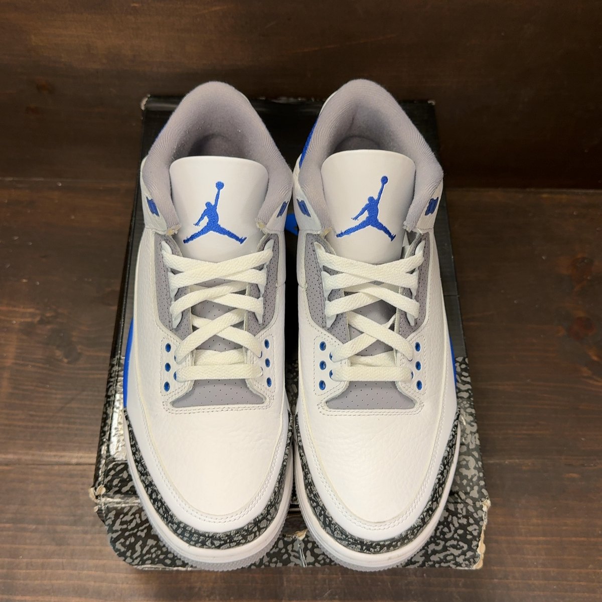 Jordan 3 Retro Racer Blue Size 9 (Pre-Owned) - tag