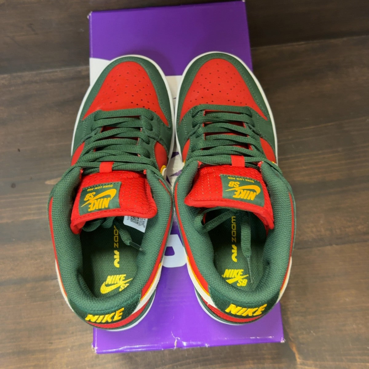 Nike SB Dunk Low Pro PRM Seattle Supersonics Size 6.5 (Pre-Owned)