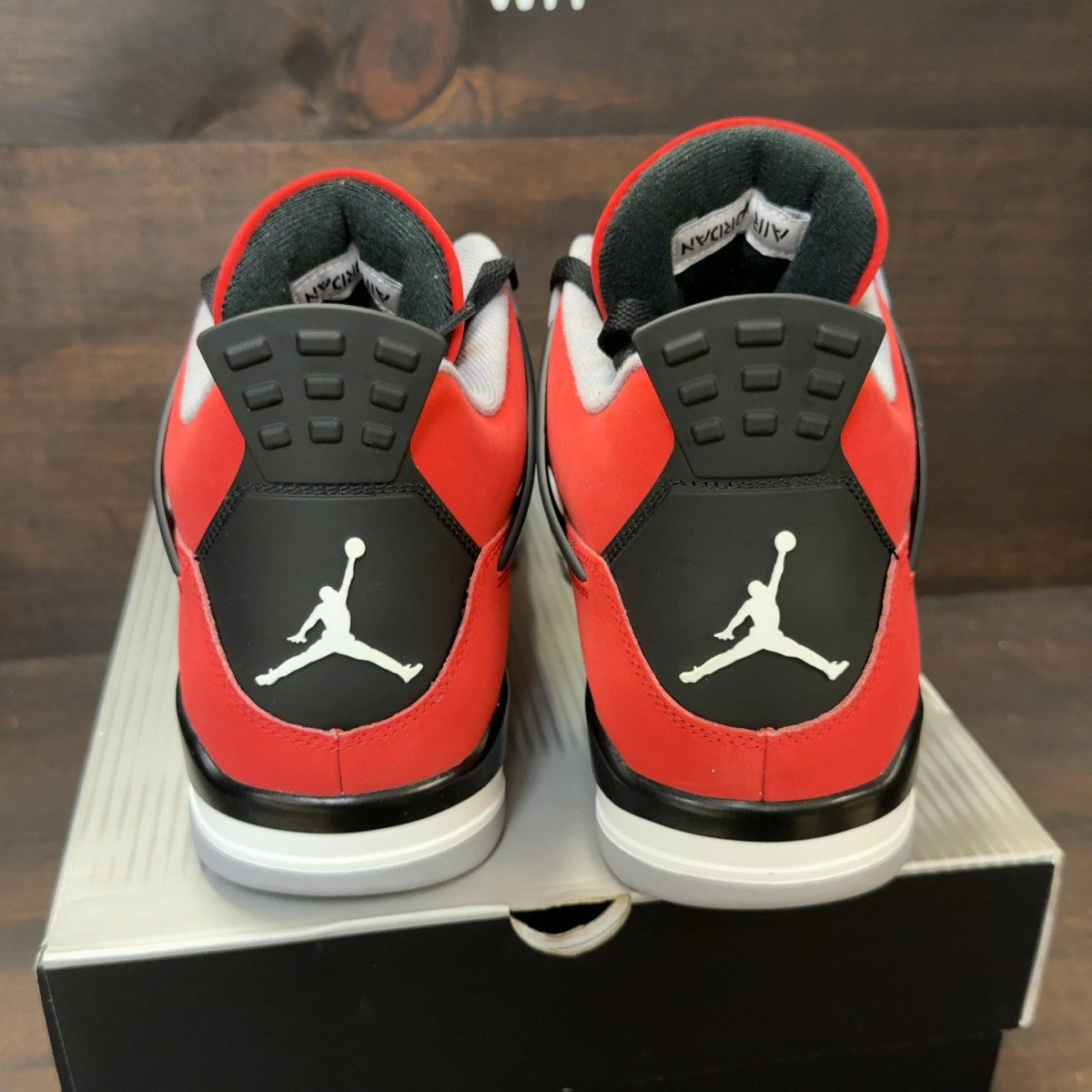 Jordan 4 Retro Toro Bravo (2026) - Image 4