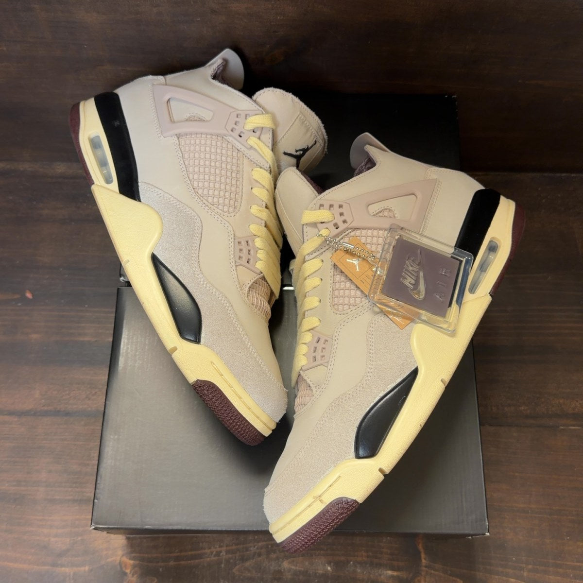 Jordan 4 Retro OG SP A Ma Maniére While You Were Sleeping (Women's) - Image 2