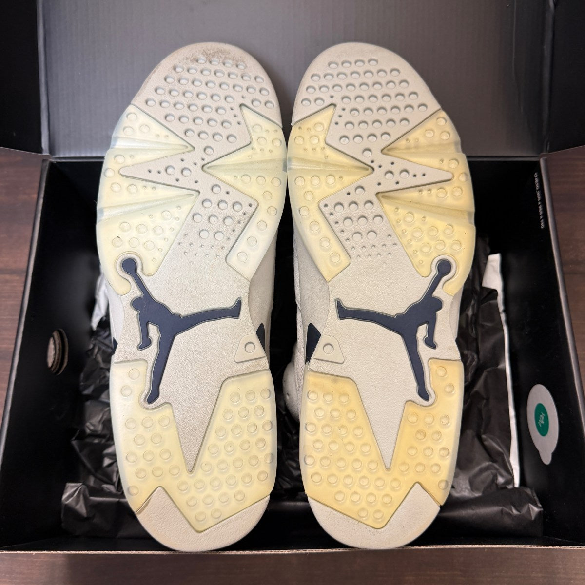 Jordan 6 Retro Georgetown (2022) - Image 6