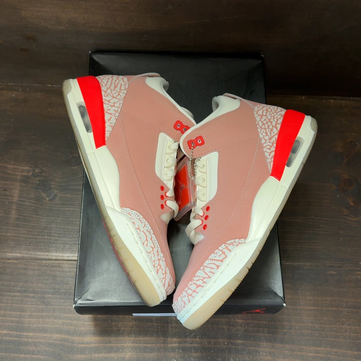 Jordan 3 Retro Rust Pink (Women's) Size 9W (Pre-Owned) - back