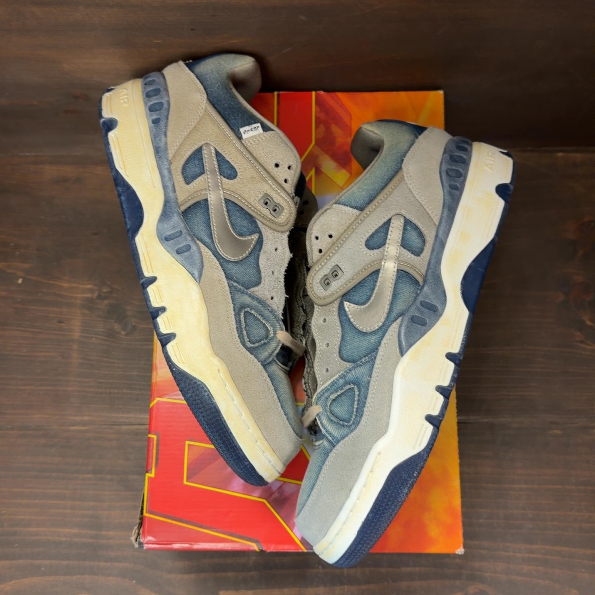 Nike Air Force 3 Low SP Nigo x Levi’s Olive Grey - Image 2
