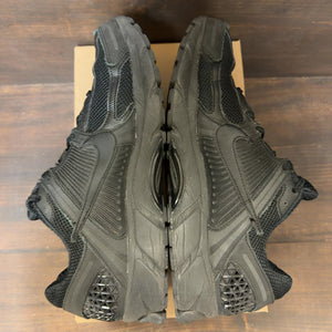 Nike Zoom Vomero 5 Triple Black Size 13 (Pre-Owned) - Image 6