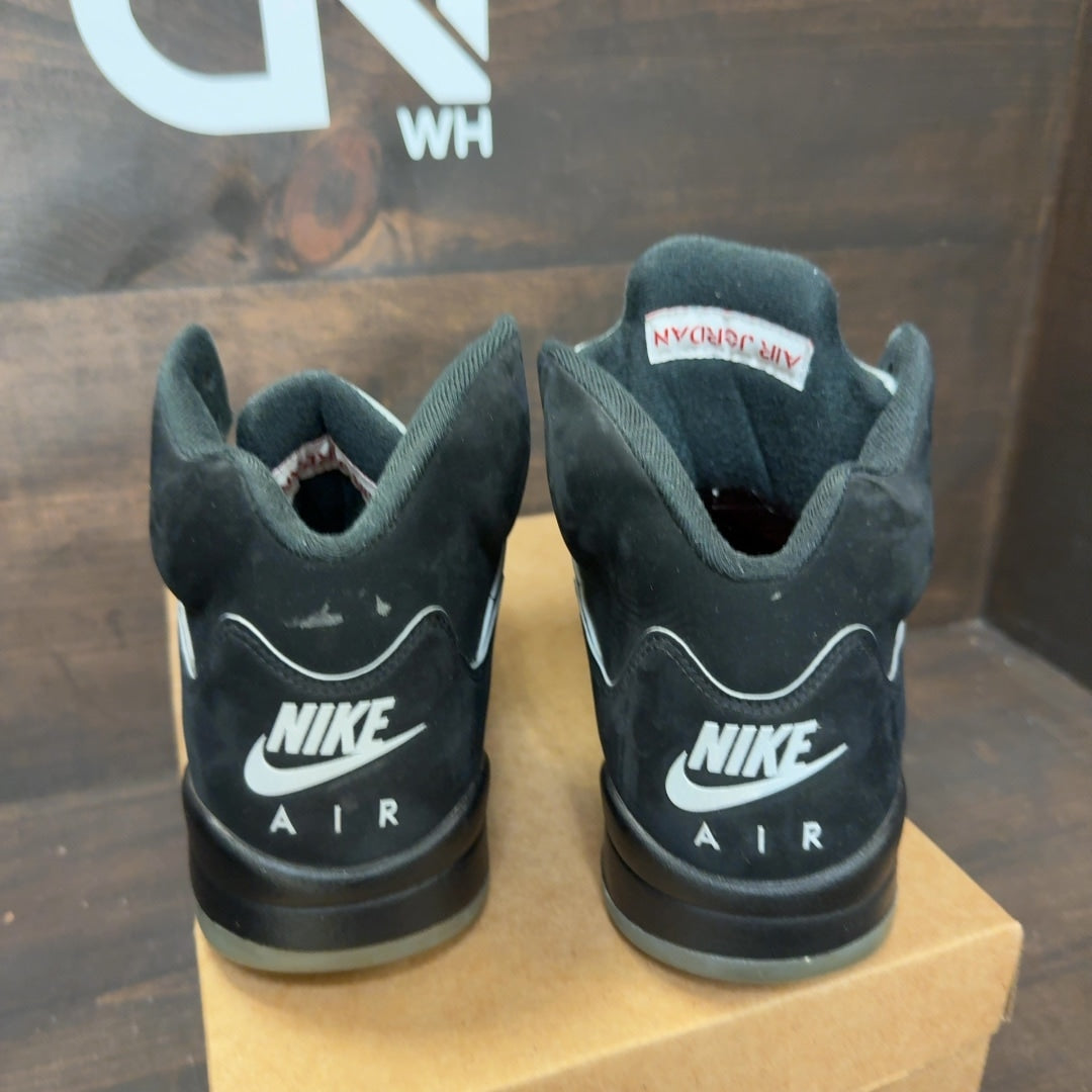 Jordan 5 Retro OG Black Metallic Reimagined Size 11 (Pre-Owned) - Image 4