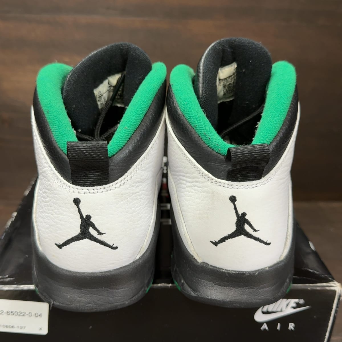 Jordan 10 Retro Seattle (GS) Size 7Y (Pre-Owned) - aux