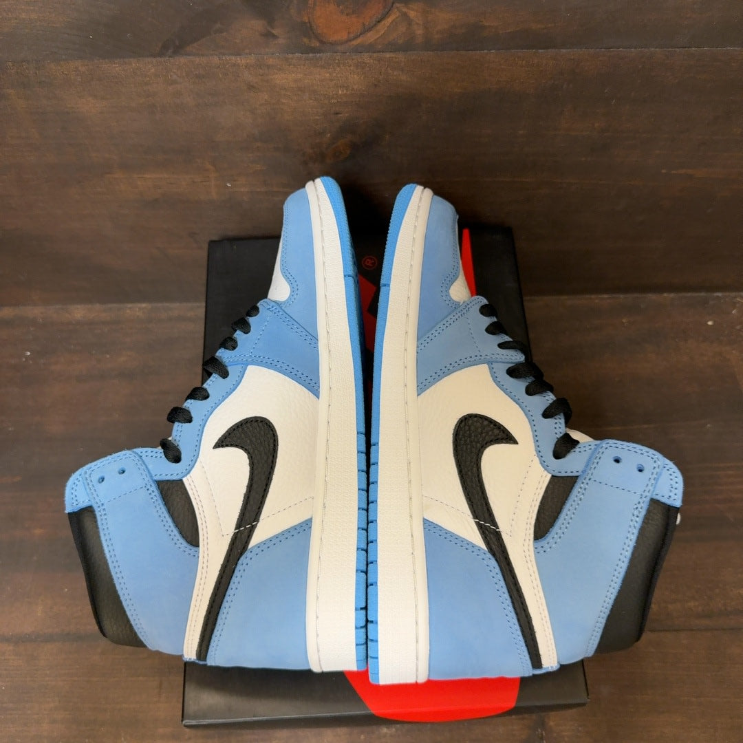 Jordan 1 Retro High OG University Blue Size 8.5 (Pre-Owned)