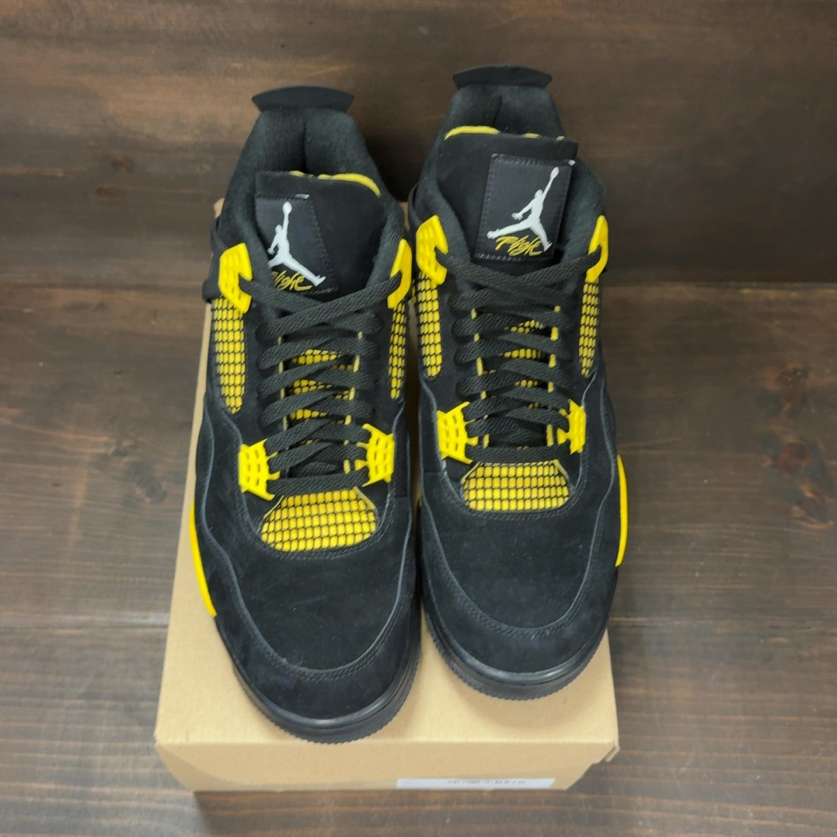 Jordan 4 Retro Thunder (2023) Size 12.5 (Pre-Owned) - Image 3