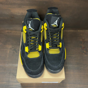 Jordan 4 Retro Thunder (2023) Size 12.5 (Pre-Owned) - Image 3