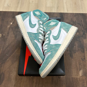 Jordan 1 Retro High Turbo Green (GS) - Image 1