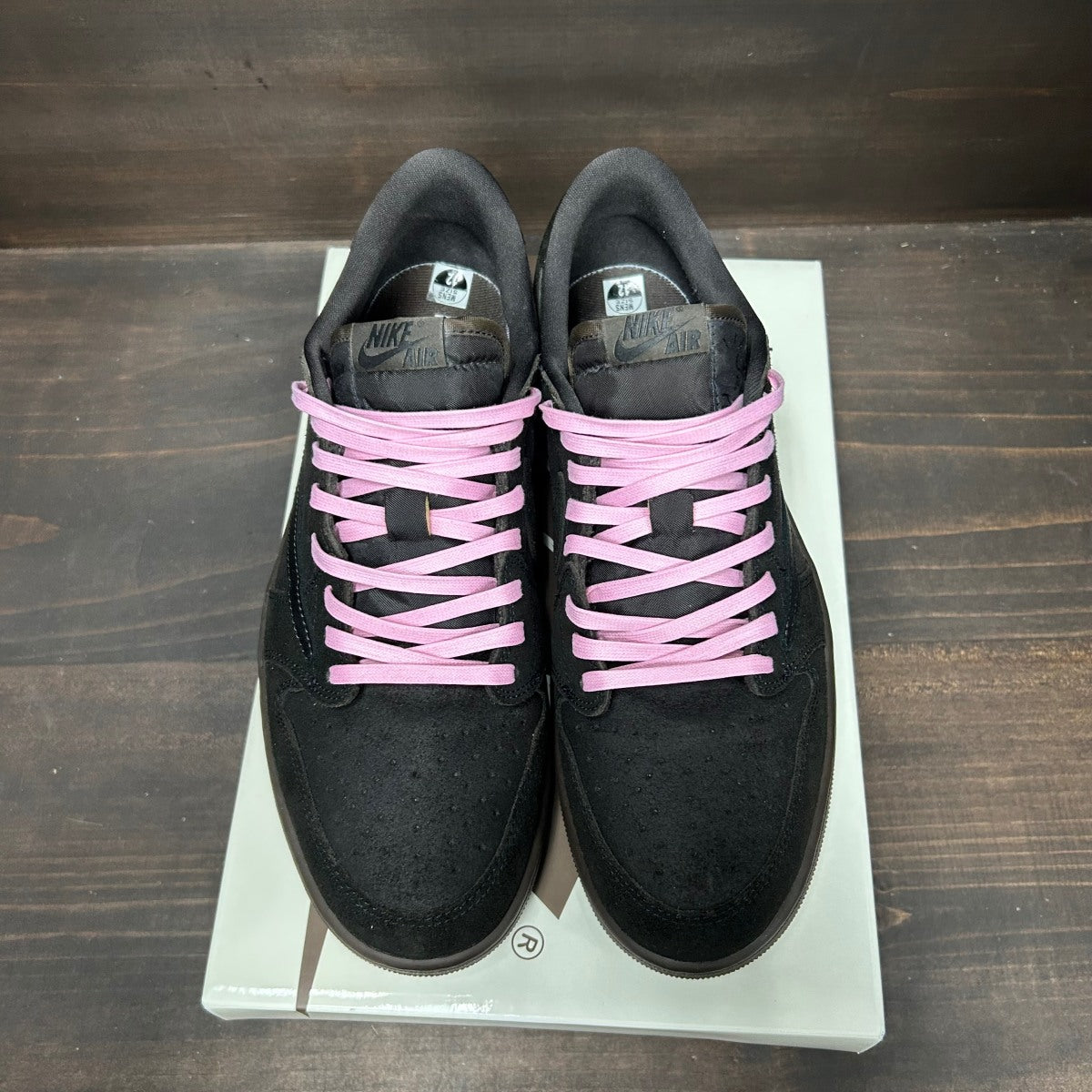 Jordan 1 Retro Low OG SP Travis Scott Velvet Brown - Image 3