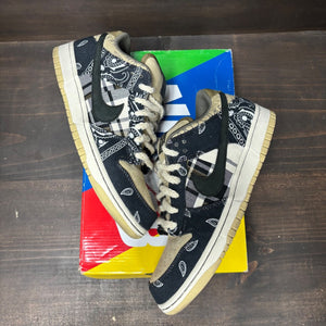 Nike SB Dunk Low Travis Scott - Image 2