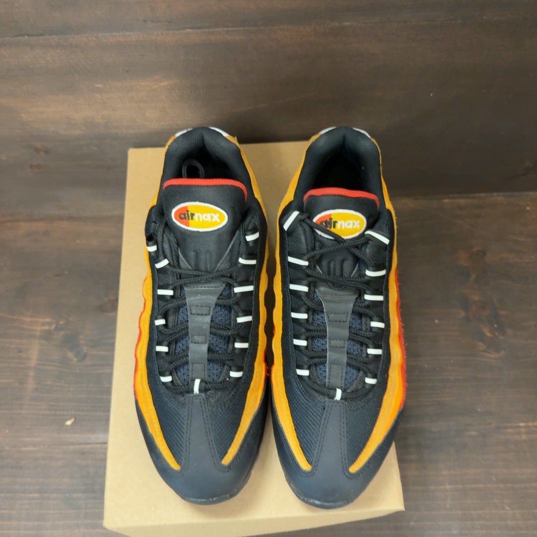 Nike Air Max 95 Raygun Size 9 (Pre-Owned) - Image 3