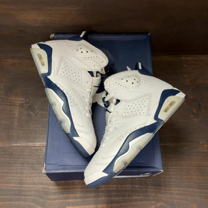 Jordan 6 Retro Midnight Navy (2022) Size 8 (Pre-Owned) - back