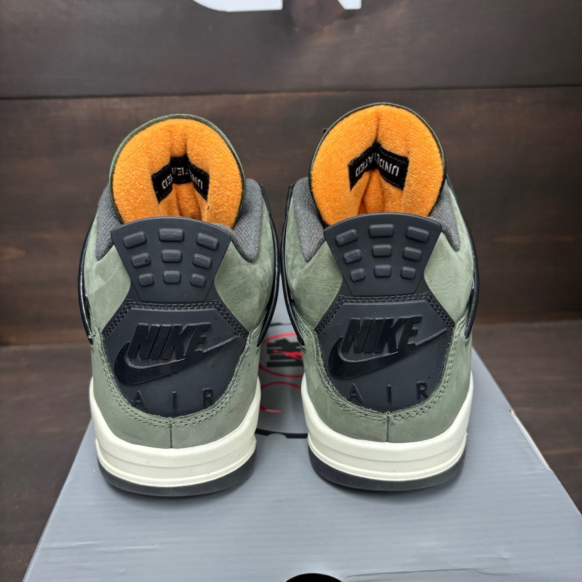 Jordan 4 Retro OG SP Undefeated (2025) - Image 5