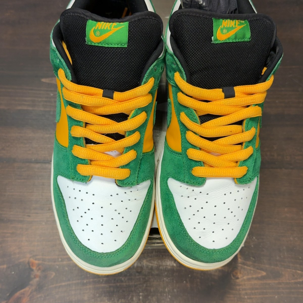 Nike SB Dunk Low Bucks Size 10 (Pre-Owned) - Image 3