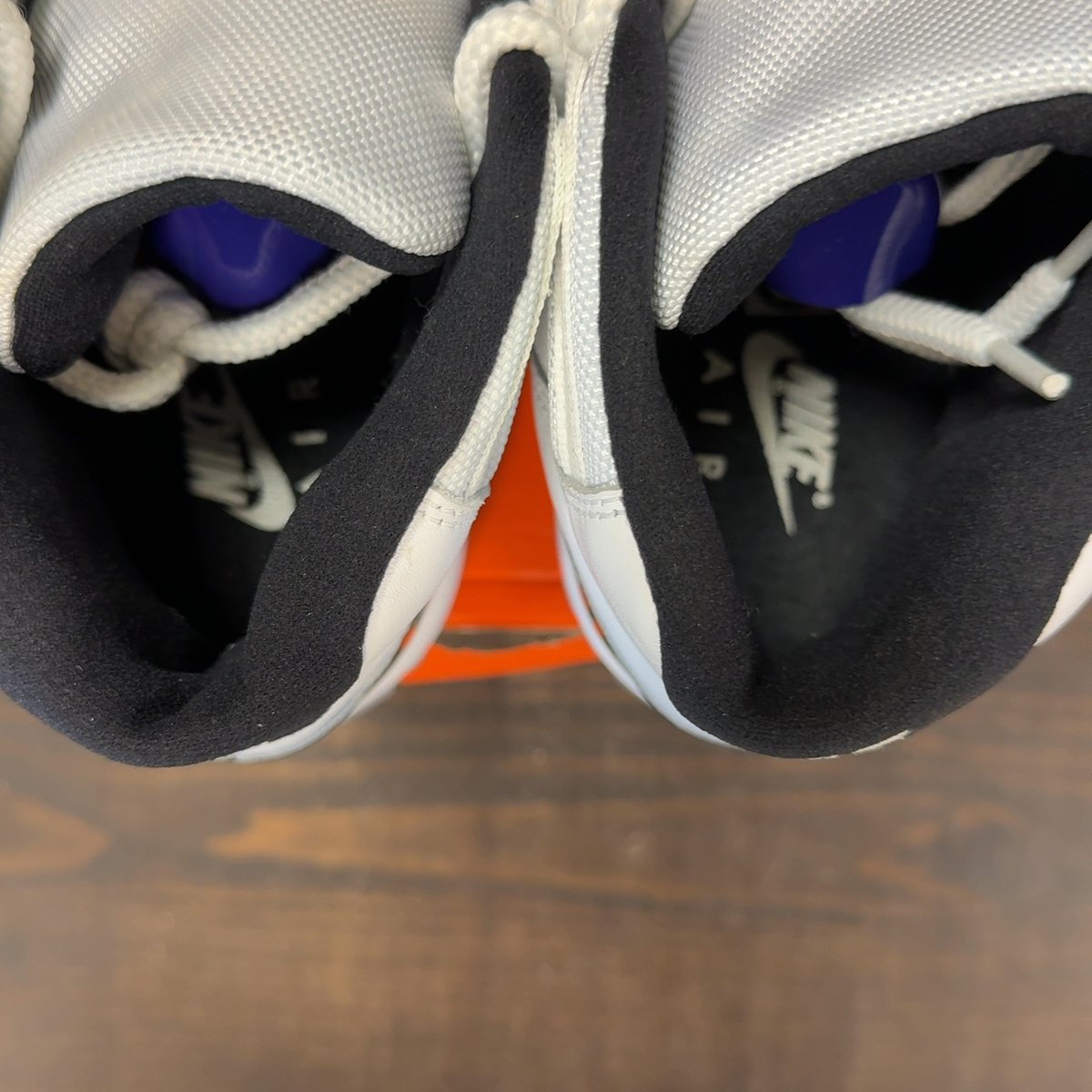 Jordan 11 Retro Concord (2018) Size 8.5 (Pre-Owned) - aux