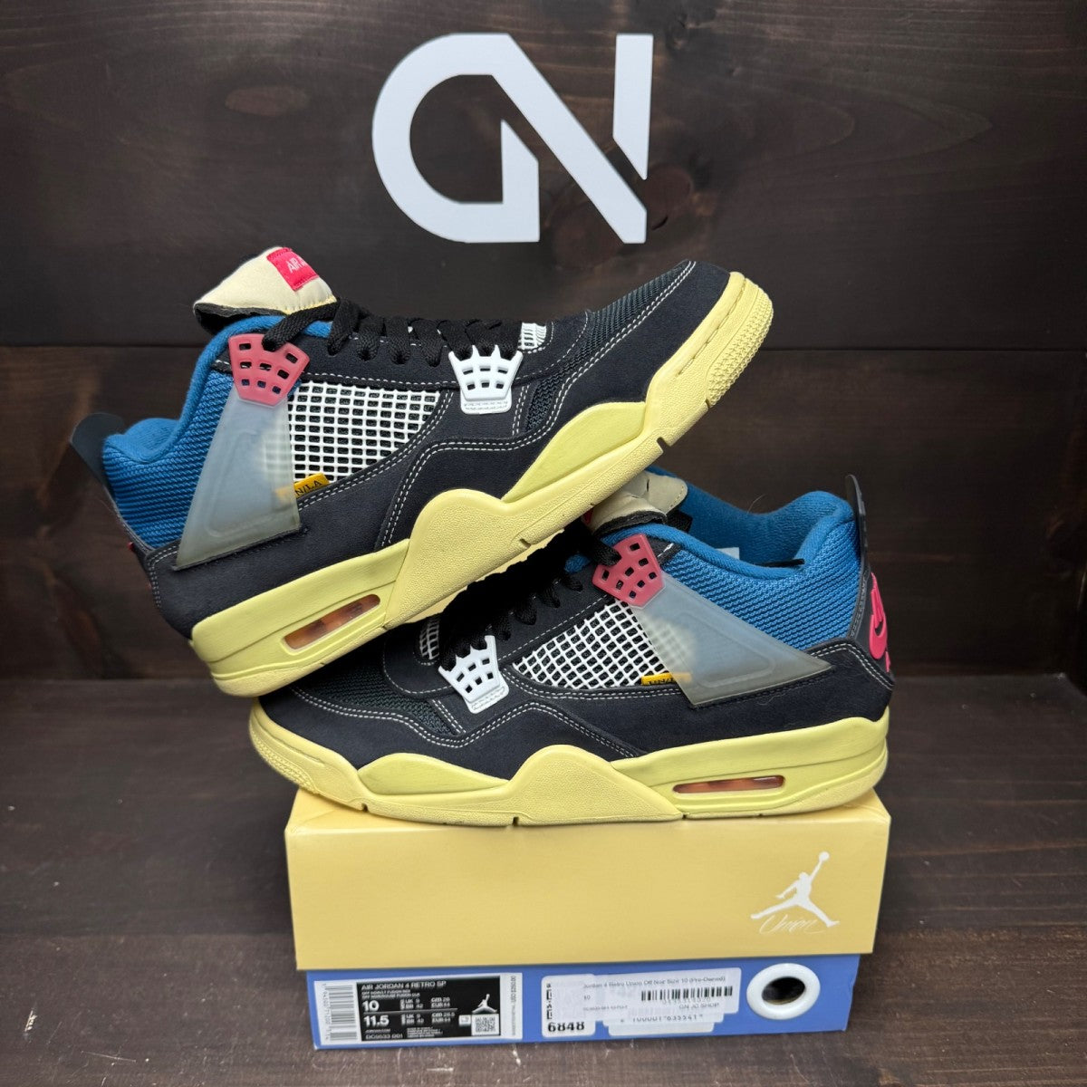 Jordan 4 Retro Union Off Noir - Image 1