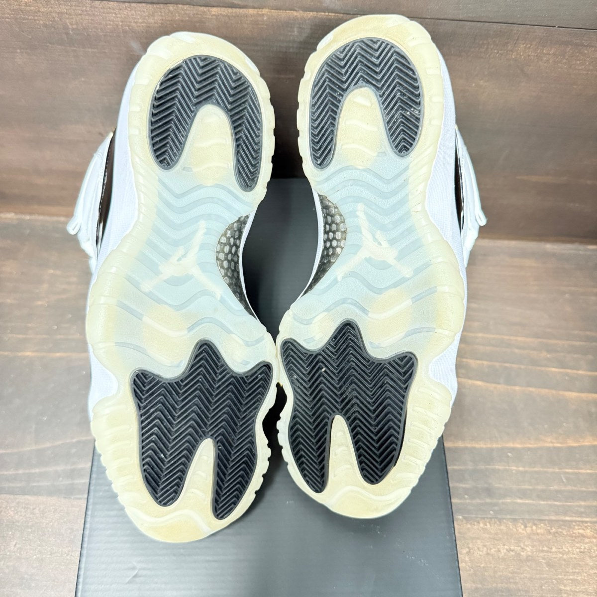 Jordan 11 Retro DMP Gratitude (2023) - Image 6