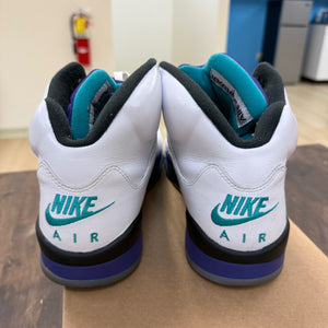 Jordan 5 Retro Grape (2025) Size 10 (Pre-Owned) - Image 3