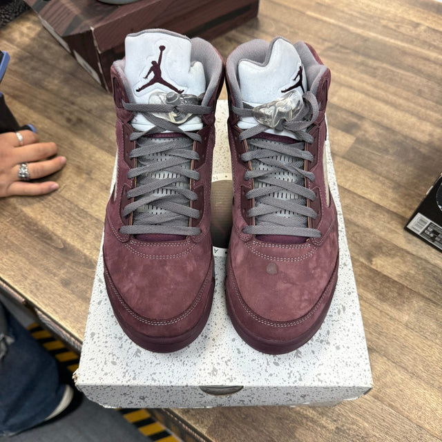 Jordan 5 Retro Burgundy (2023) - Image 2
