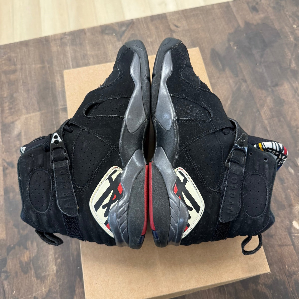 Jordan 8 Retro Playoffs (2013) (GS) Size 7Y (Pre-Owned) - Image 4
