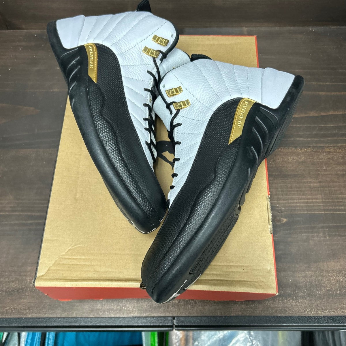 Jordan 12 Retro Royalty Taxi Size 12.5 (Pre-Owned) - Image 2