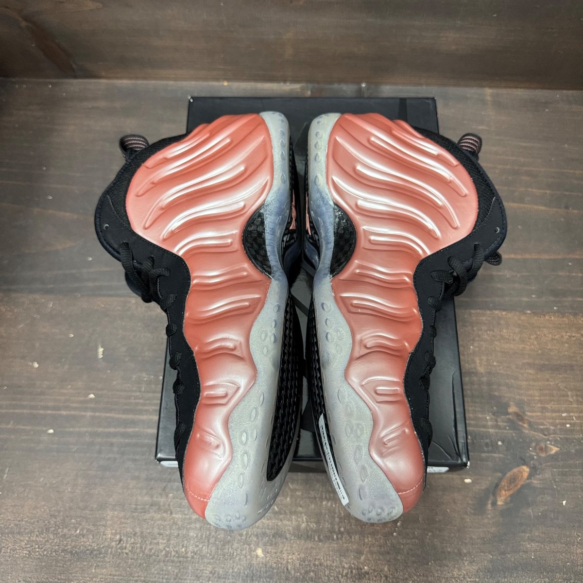 Nike Air Foamposite One Rust Pink Size 11.5 (Pre-Owned) - tag