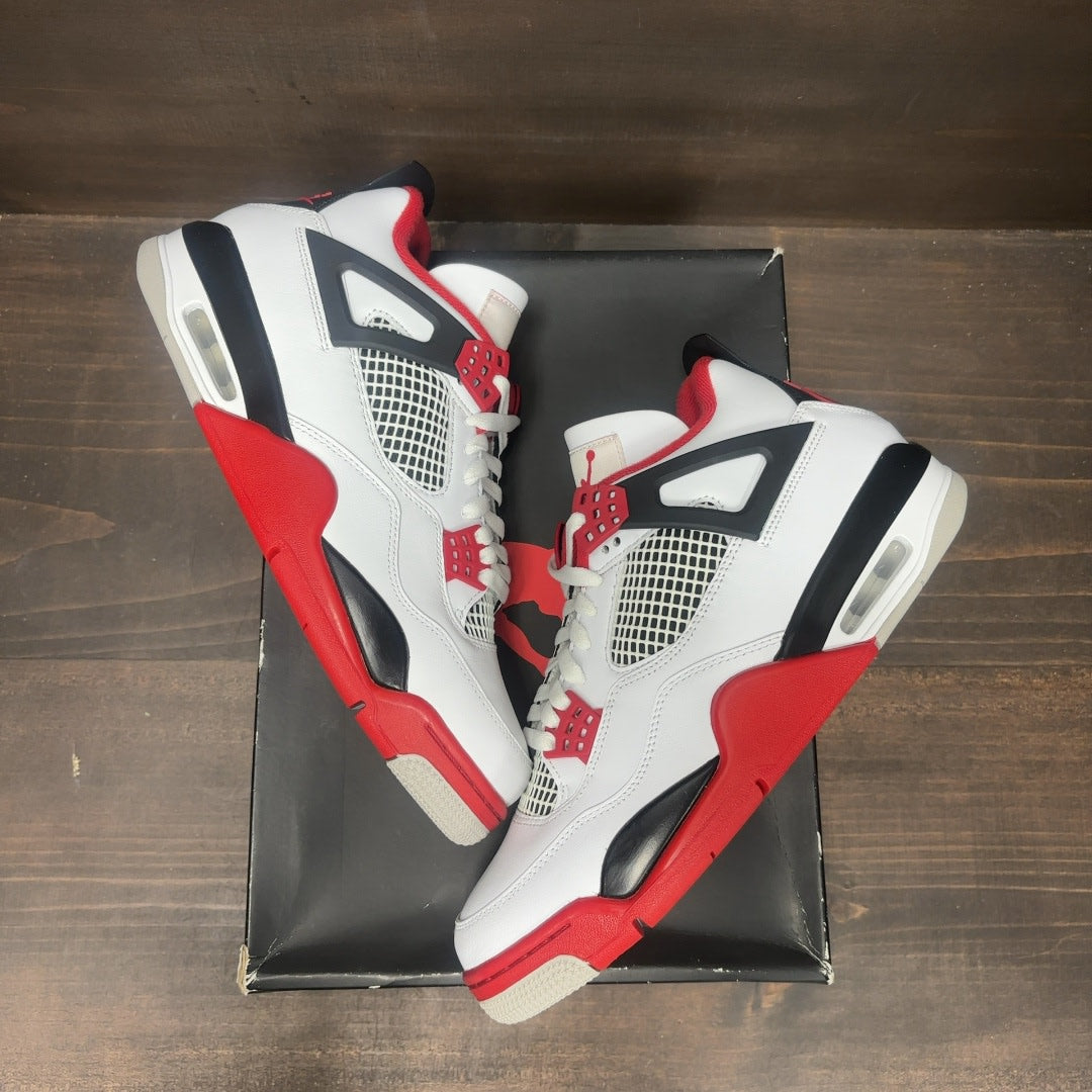 Jordan 4 Retro Fire Red (2020) Size 11 - Image 2