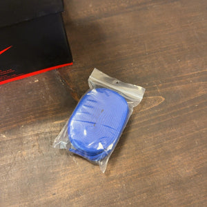 Jordan 1 Retro High OG Hyper Royal - Image 8