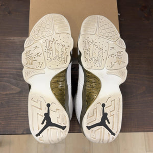 Jordan 9 Retro Statue Size 8.5 (Pre-Owned) - aux