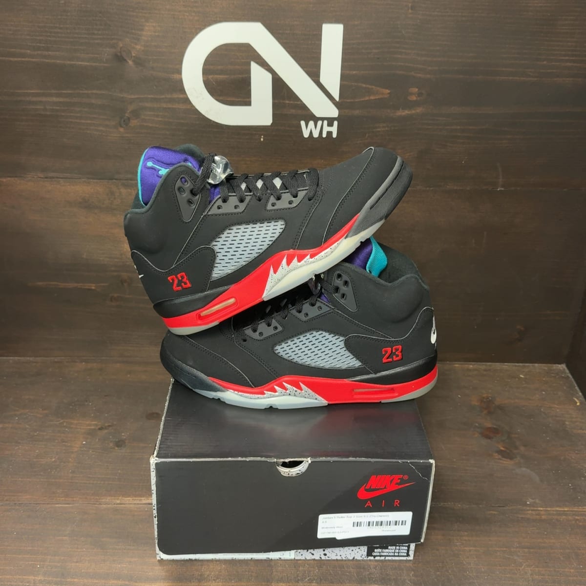 Jordan 5 Retro Top 3 Size 9.5 (Pre-Owned) - front
