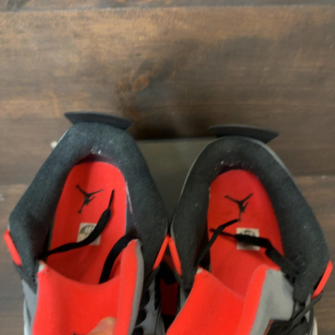 Jordan 4 Retro Infrared (GS) - Image 4