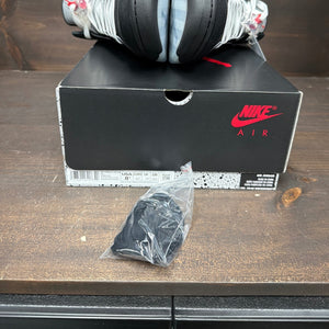 Jordan 5 Retro OG Black Metallic Reimagined - Image 7