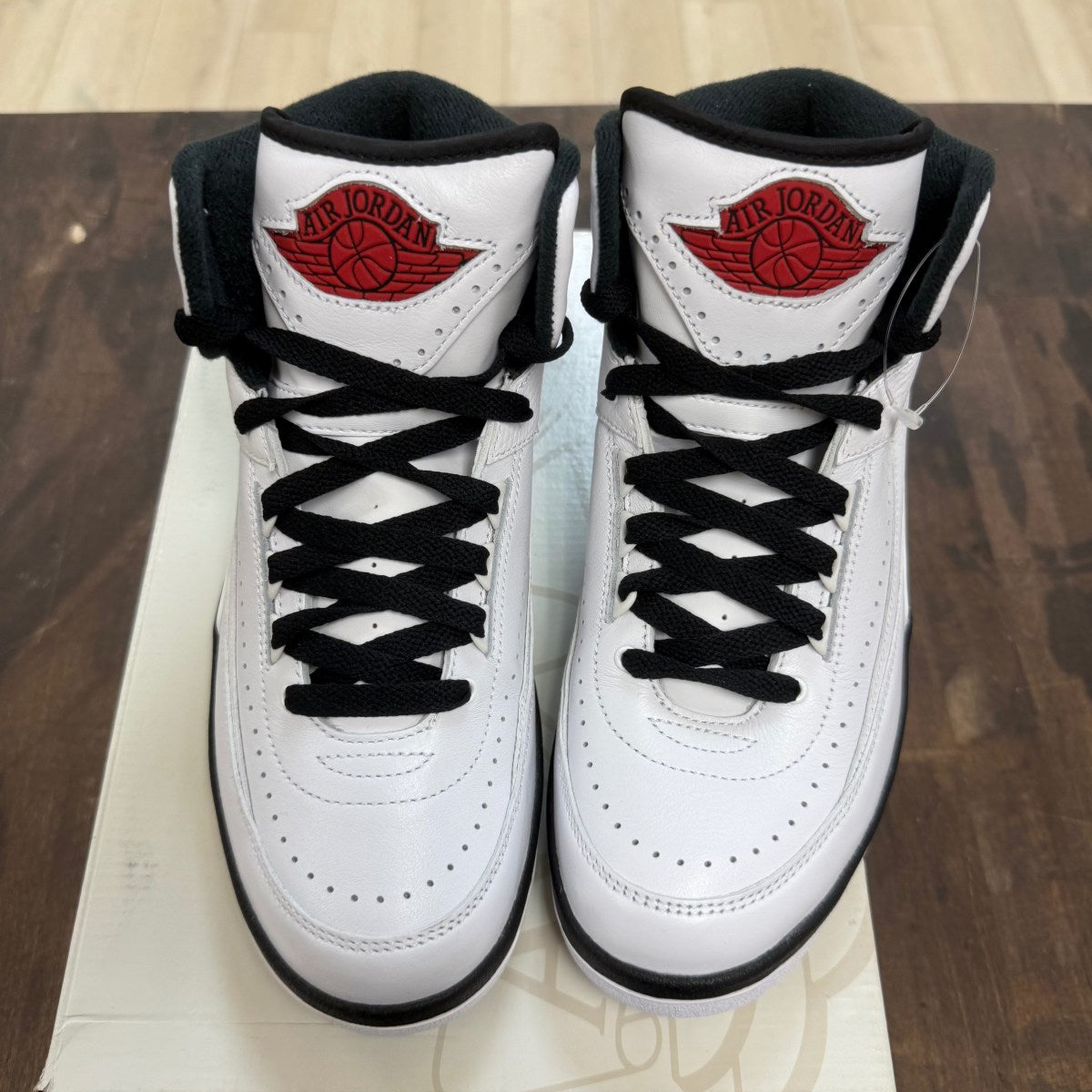 Jordan 2 Retro OG Chicago (2022) (Women's) - Image 2