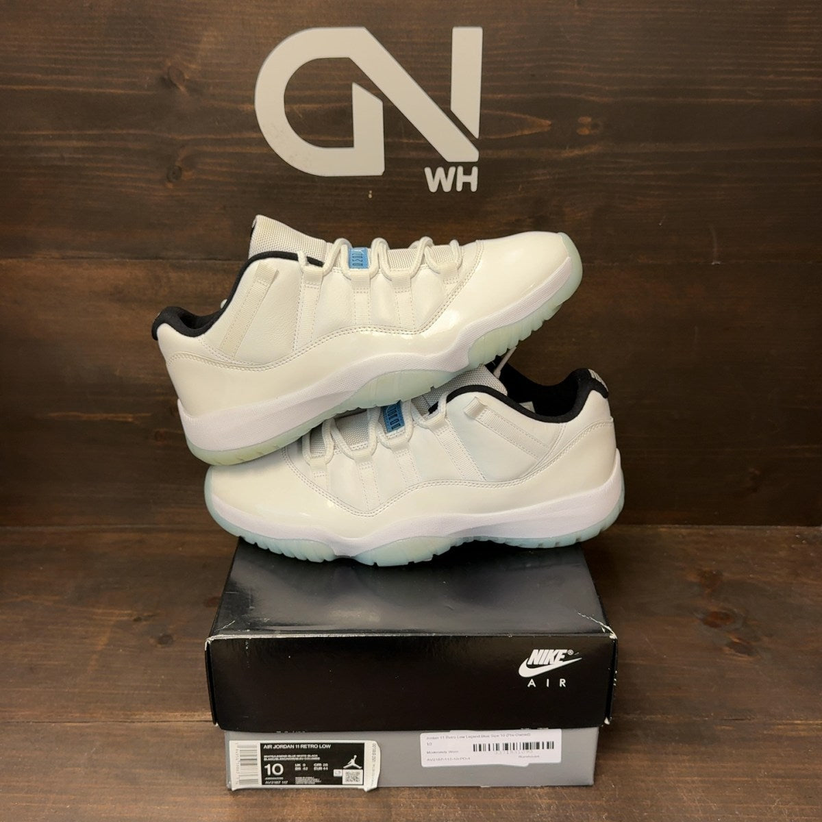 Jordan 11 Retro Low Legend Blue - Image 1