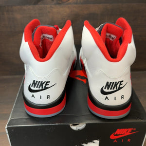 Jordan 5 Retro Fire Red Black Tongue (2025) - Image 4