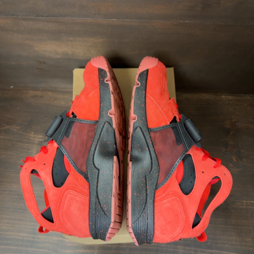 Nike Air Trainer Huarache Challenge Red Size 13 (Pre-Owned) - Image 6