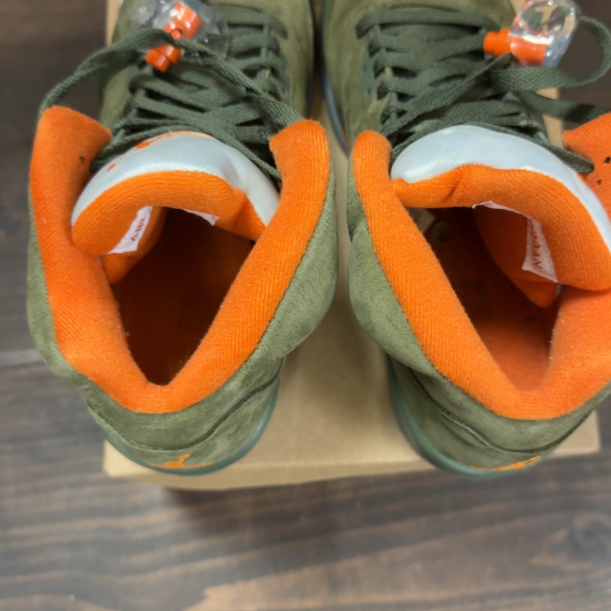 Jordan 5 Retro Olive (2024) (GS) Size 7Y (Pre-Owned) - Image 6