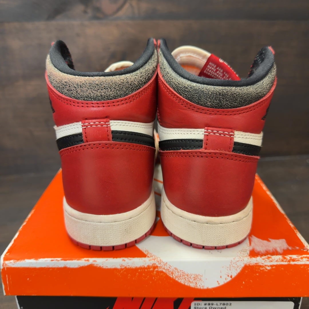 Jordan 1 Retro High OG Chicago Lost and Found (GS) - Image 4