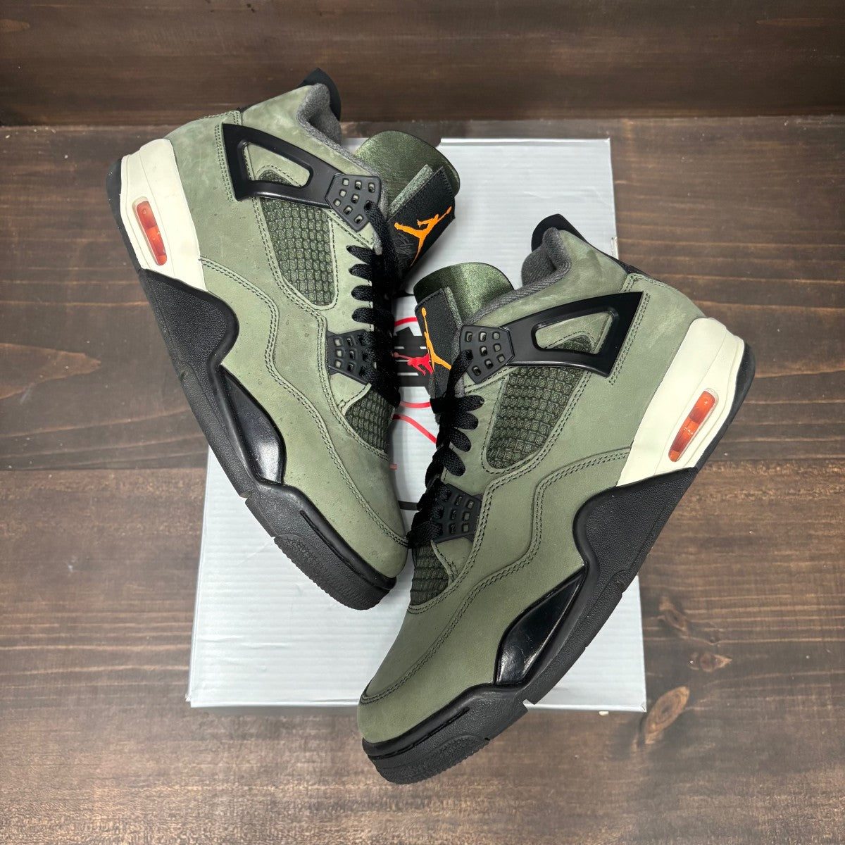 Jordan 4 Retro OG SP Undefeated (2025) - Image 2
