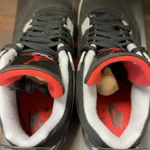 Jordan 4 Retro Bred (2019) Size 9.5 (Pre-Owned) - aux